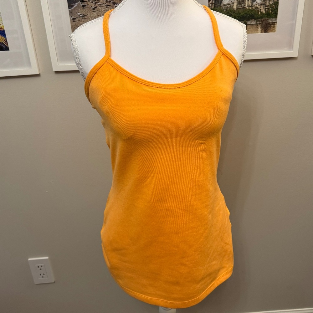 LULULEMON Women's Built-in bra FLO Y tank size 8